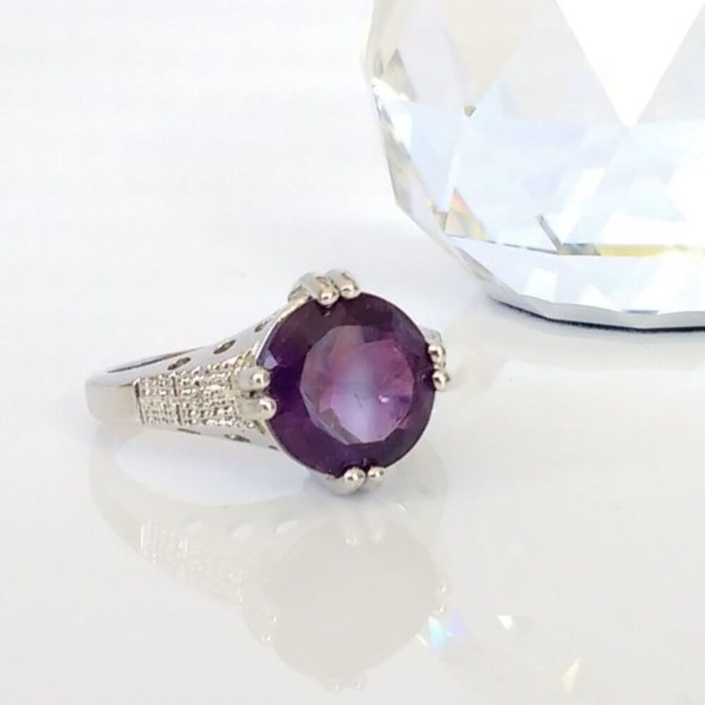 Amethyst Ring 3 Carats Size 7 - image 5